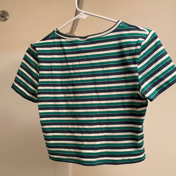 Striped crop t-shirt from Simons - Picture 2 of 3